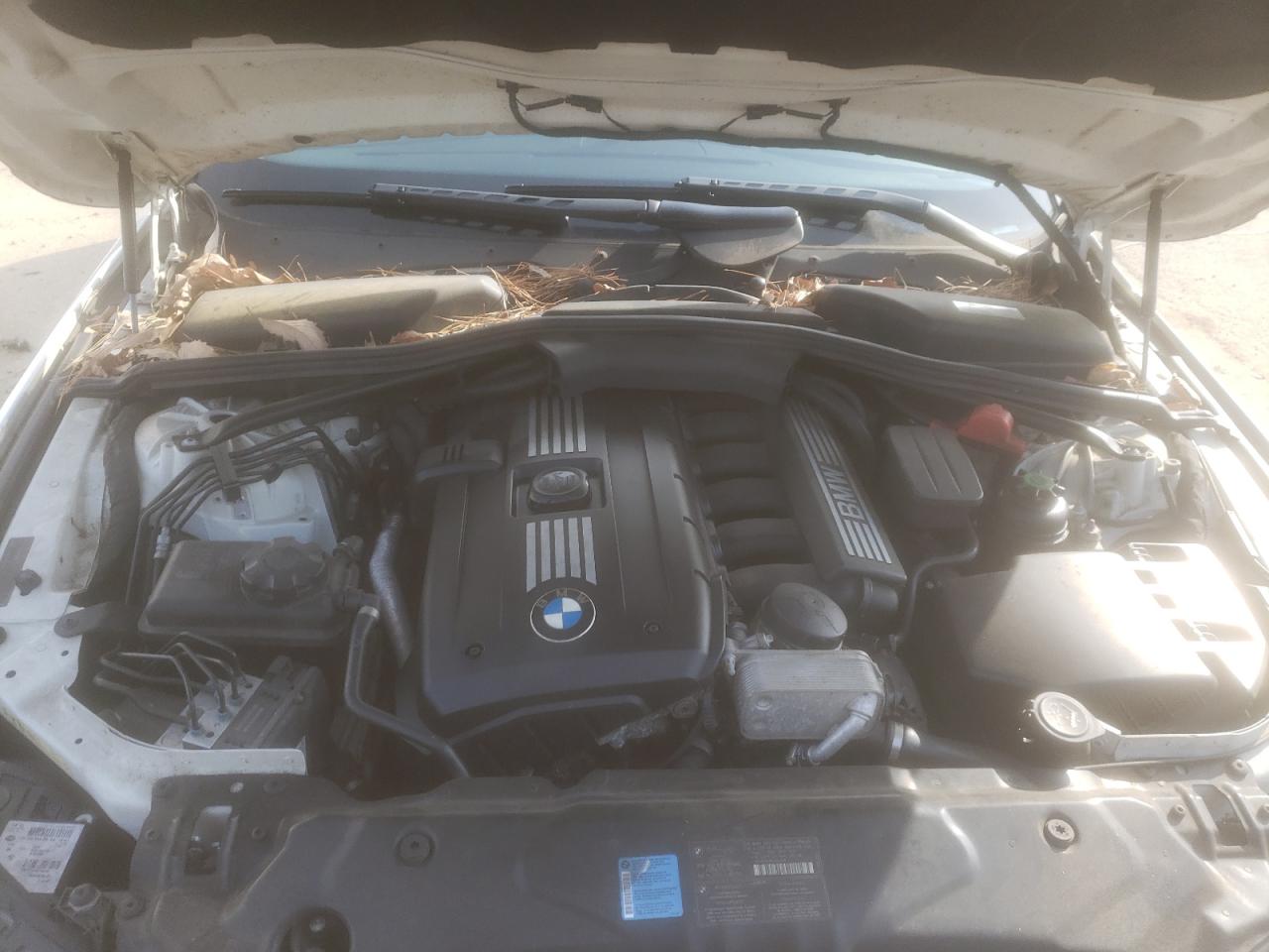 Photo 7 from auction – 2009 BMW 528 I with VIN WBANU53559C121551