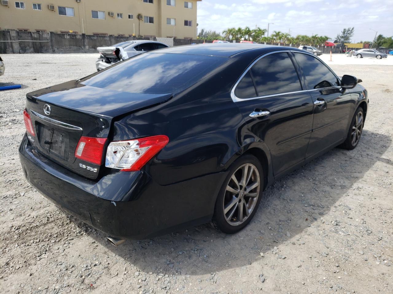 Photo 4 from auction – 2007 LEXUS ES 350 with VIN JTHBJ46G172052378
