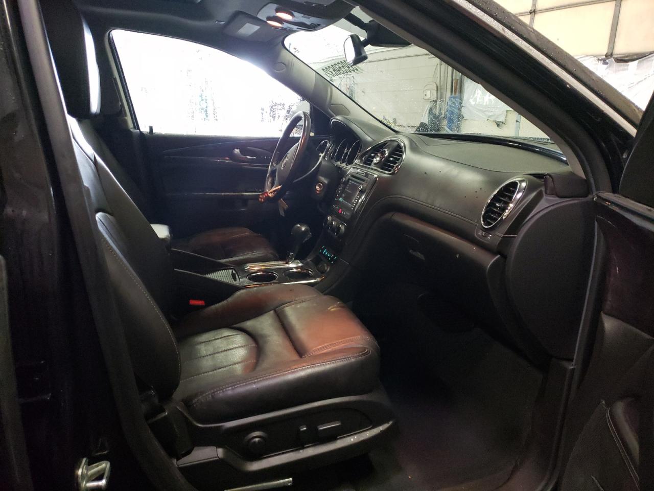 Photo 5 from auction – 2016 BUICK ENCLAVE with VIN 5GAKVCKDXGJ269219