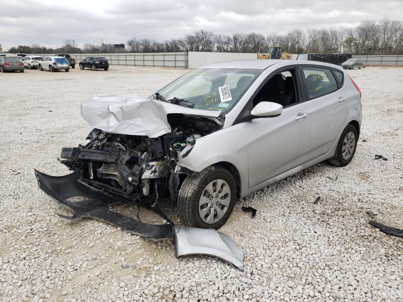 Photo 2 from auction – 2017 HYUNDAI ACCENT SE with VIN KMHCT5AE1HU301646