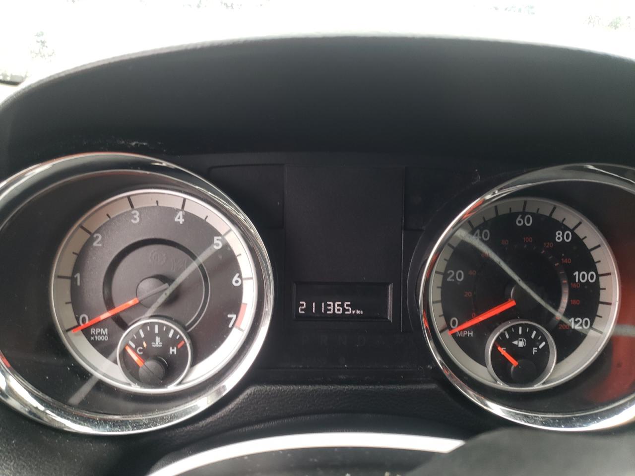 Photo 8 from auction – 2012 DODGE GRAND CARA with VIN 2C4RDGCG4CR157148