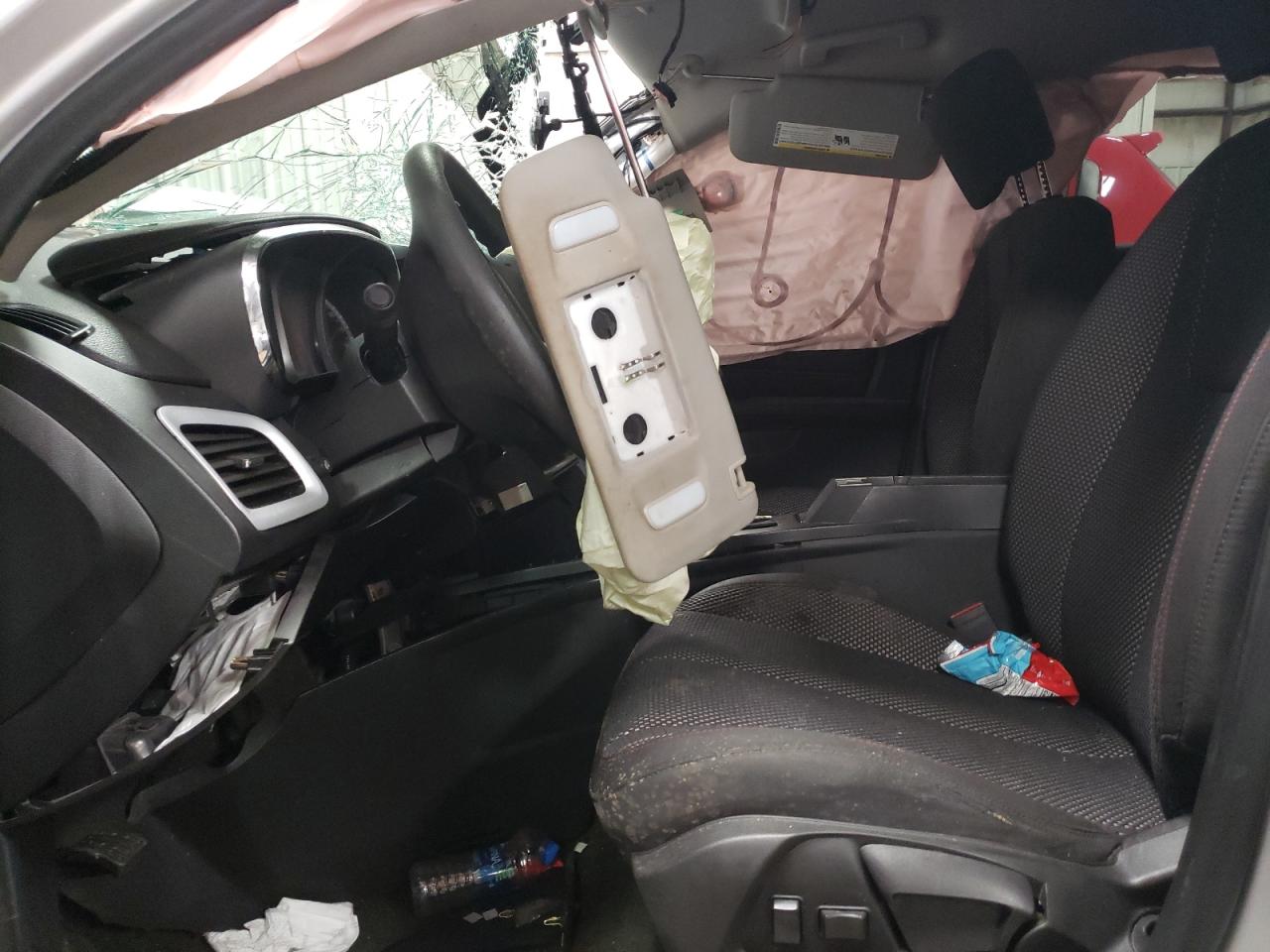 Photo 5 from auction – 2017 GMC TERRAIN SL with VIN 2GKALMEK8H6280674