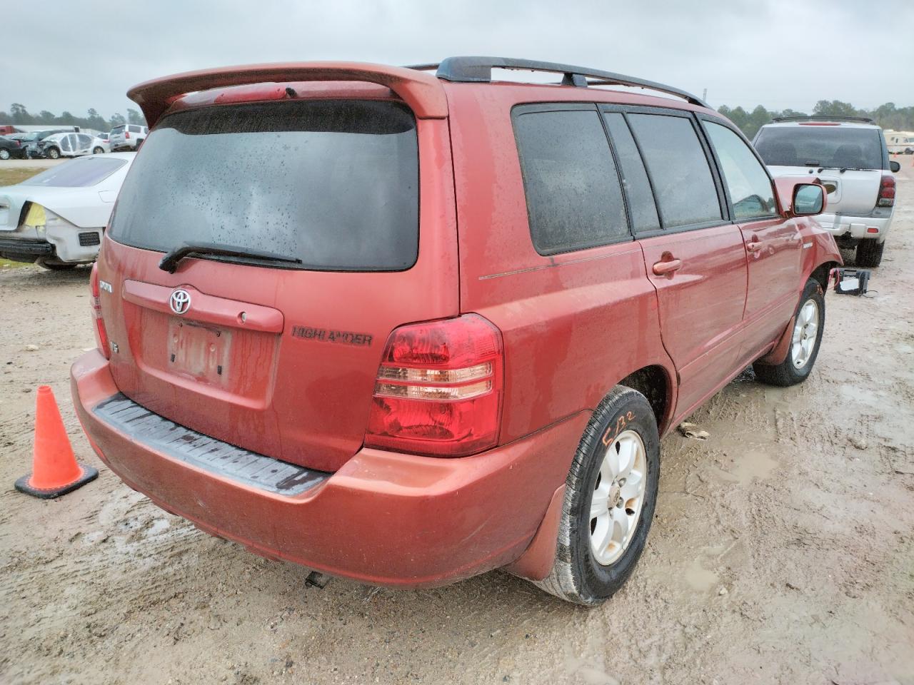 Photo 4 from auction – 2002 TOYOTA HIGHLANDER with VIN JTEGF21AX20028676