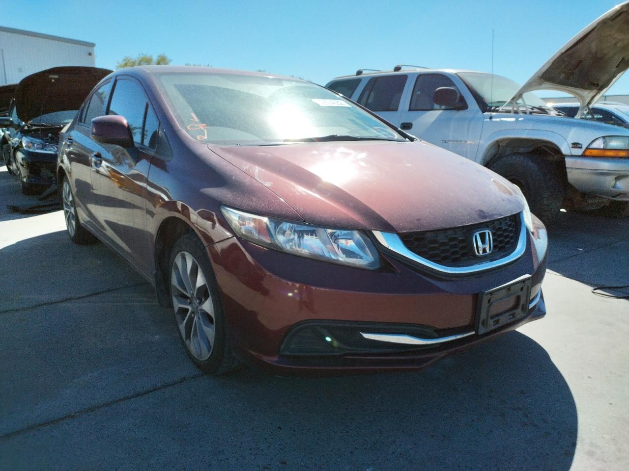 HONDA CIVIC LX 2013 with VIN 19XFB2F59DE220737 - Photo from auction