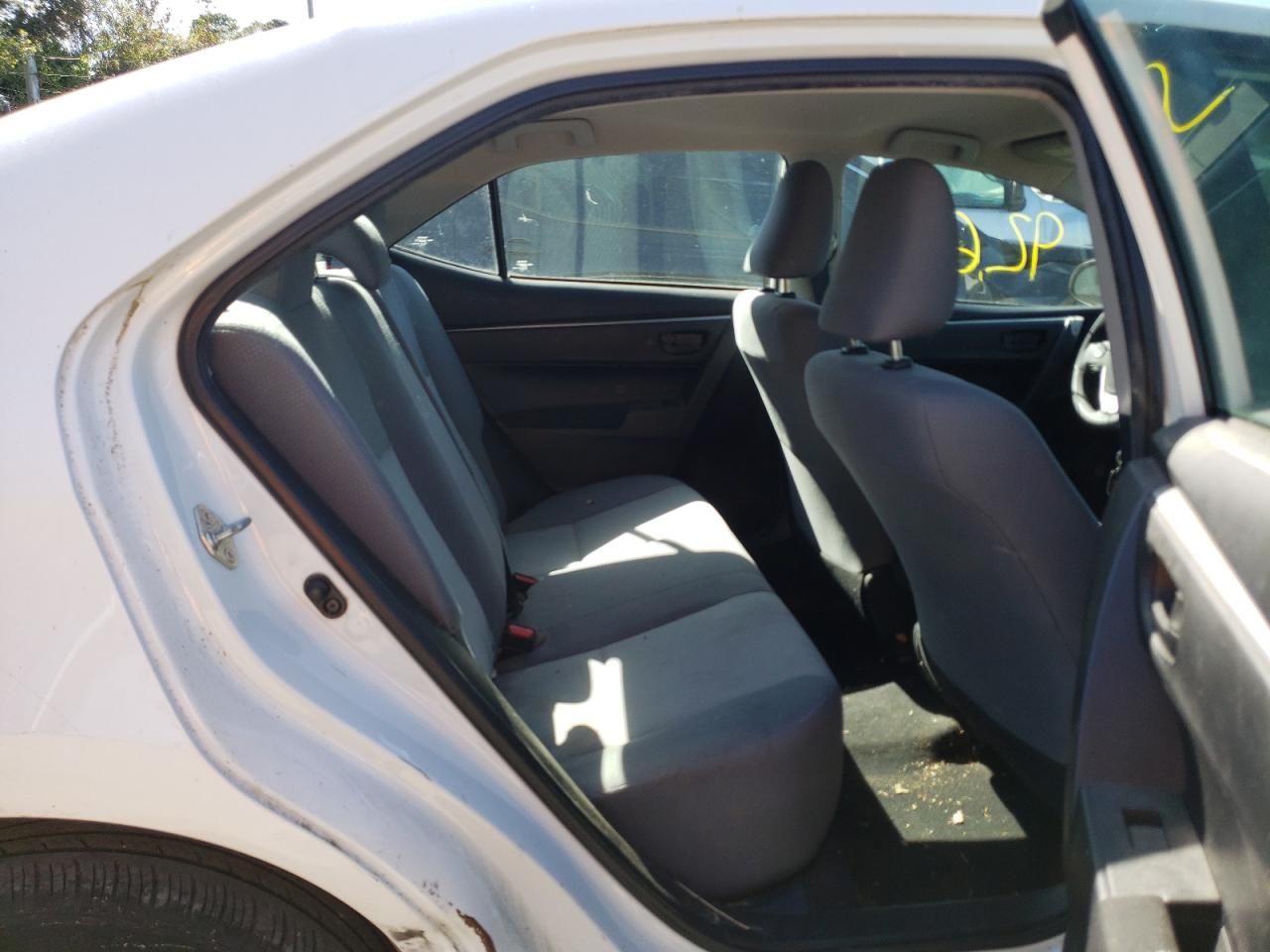 Photo 6 from auction – 2015 TOYOTA COROLLA L with VIN 2T1BURHE2FC477237