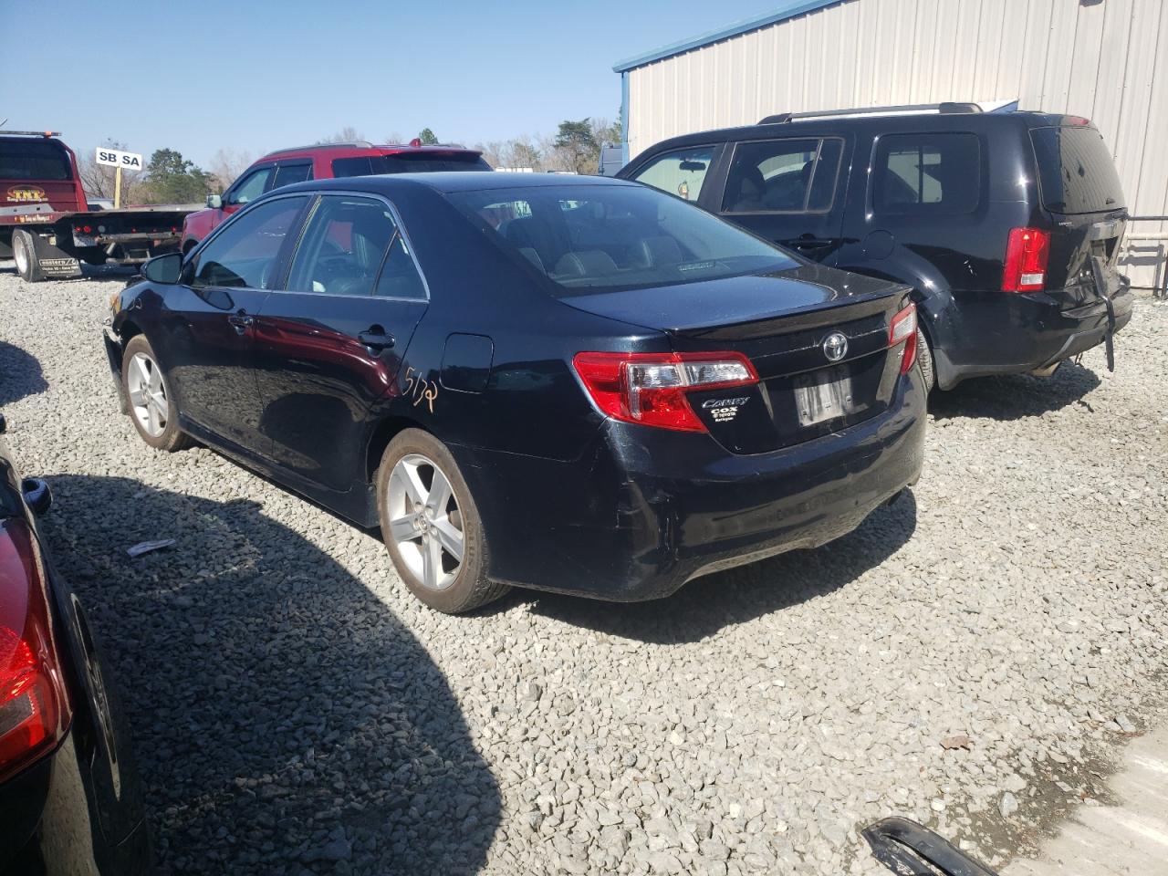 Photo 3 from auction – 2014 TOYOTA CAMRY L with VIN 4T1BF1FK8EU366225