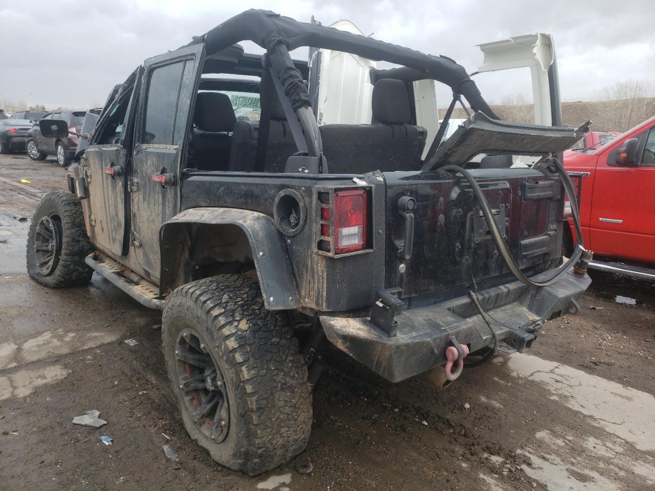 Photo 3 from auction – 2015 JEEP WRANGLER U with VIN 1C4BJWDG9FL764355