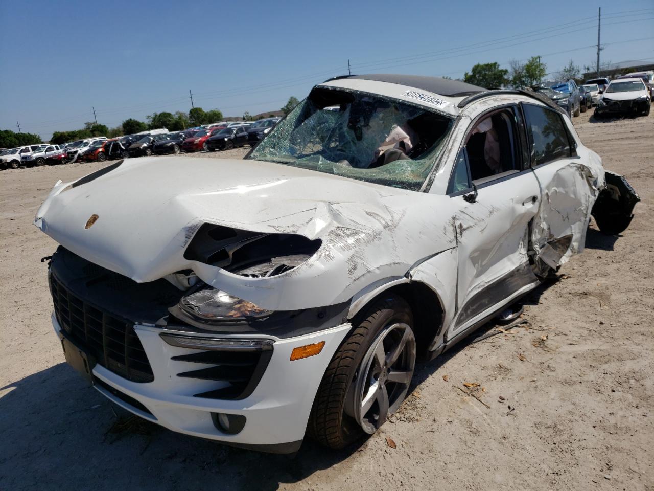 Photo 2 from auction – 2017 PORSCHE MACAN with VIN WP1AA2A51HLB01578