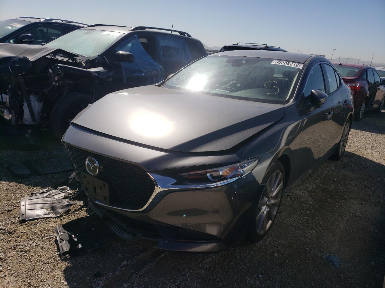 Photo 2 from auction – 2019 MAZDA 3 PREFERRE with VIN JM1BPACL4K1109963