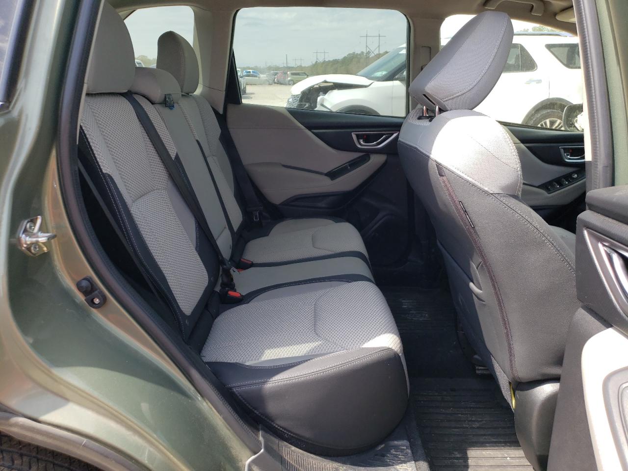 Photo 6 from auction – 2020 SUBARU FORESTER P with VIN JF2SKAGC7LH484555