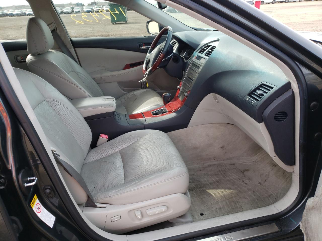 Photo 5 from auction – 2009 LEXUS ES 350 with VIN JTHBJ46GX92281399