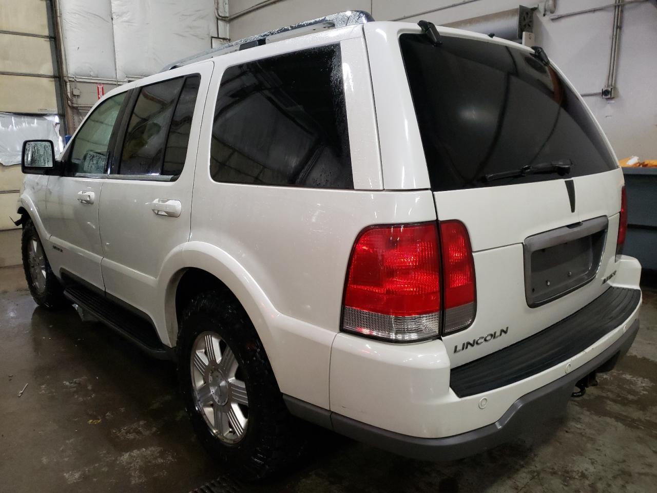 Photo 3 from auction – 2003 LINCOLN AVIATOR with VIN 5LMEU78H13ZJ21075