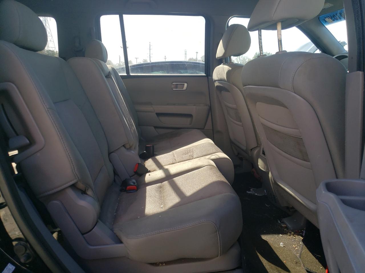 Photo 6 from auction – 2010 HONDA PILOT EX with VIN 5FNYF4H49AB018550
