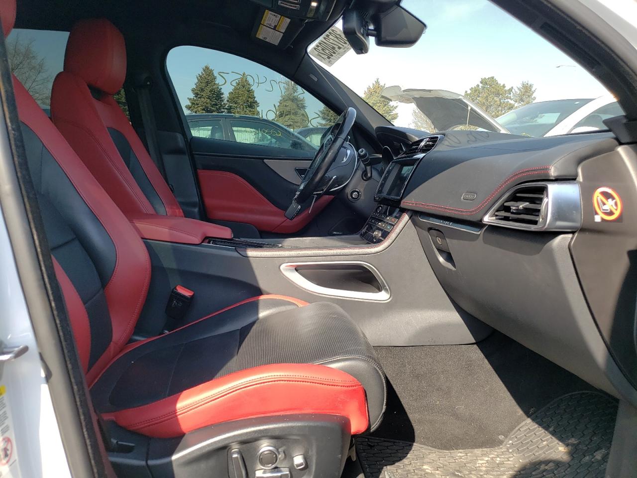 Photo 5 from auction – 2018 JAGUAR F-PACE S with VIN SADCM2FV6JA235485