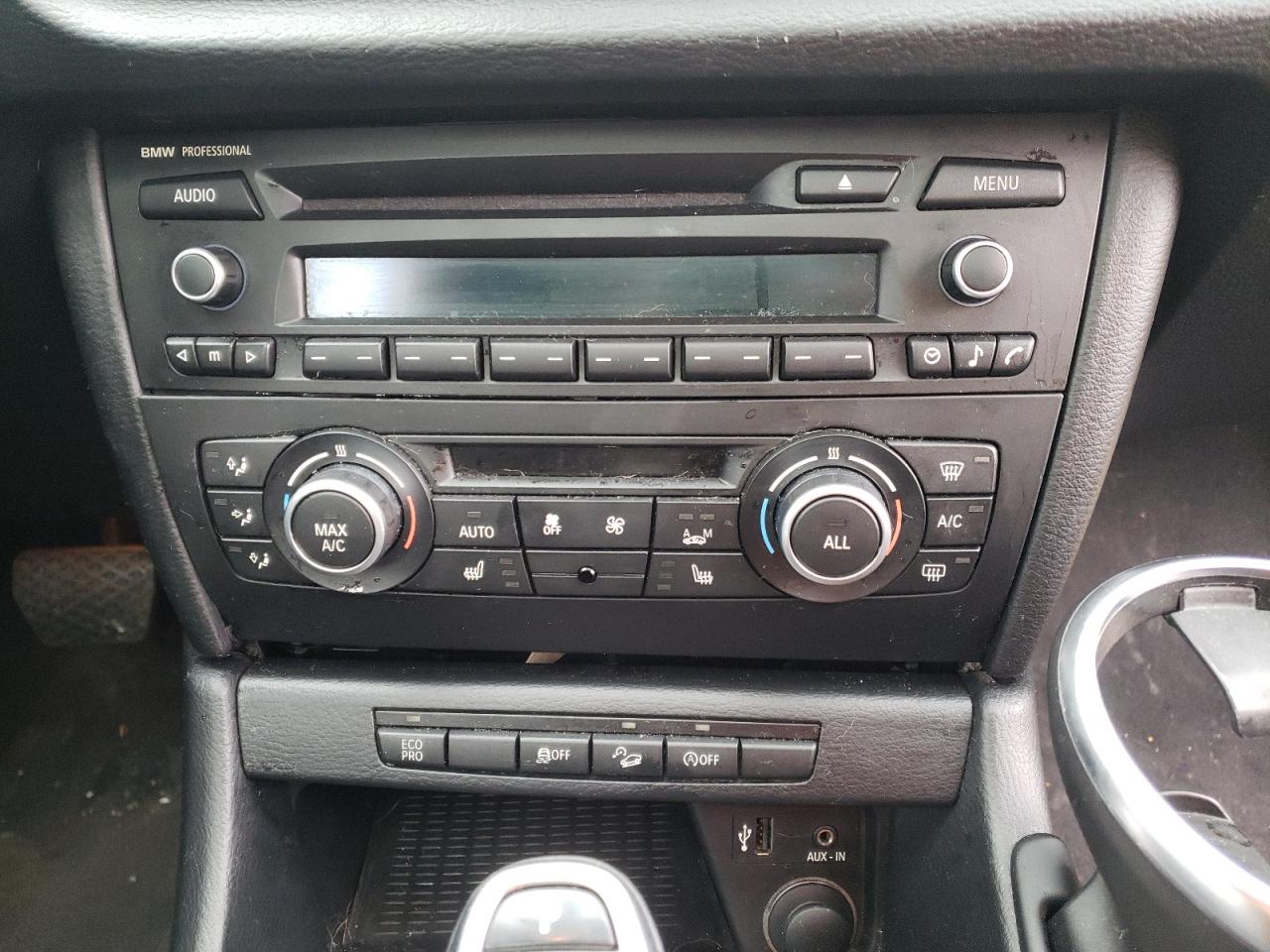 Photo 9 from auction – 2014 BMW X1 XDRIVE2 with VIN WBAVL1C56EVY12906