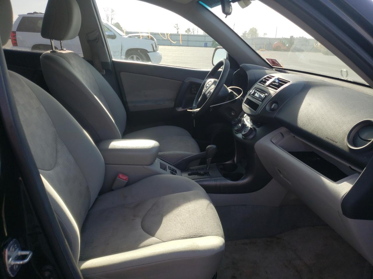 Photo 5 from auction – 2010 TOYOTA RAV4 with VIN 2T3BF4DV0AW064895