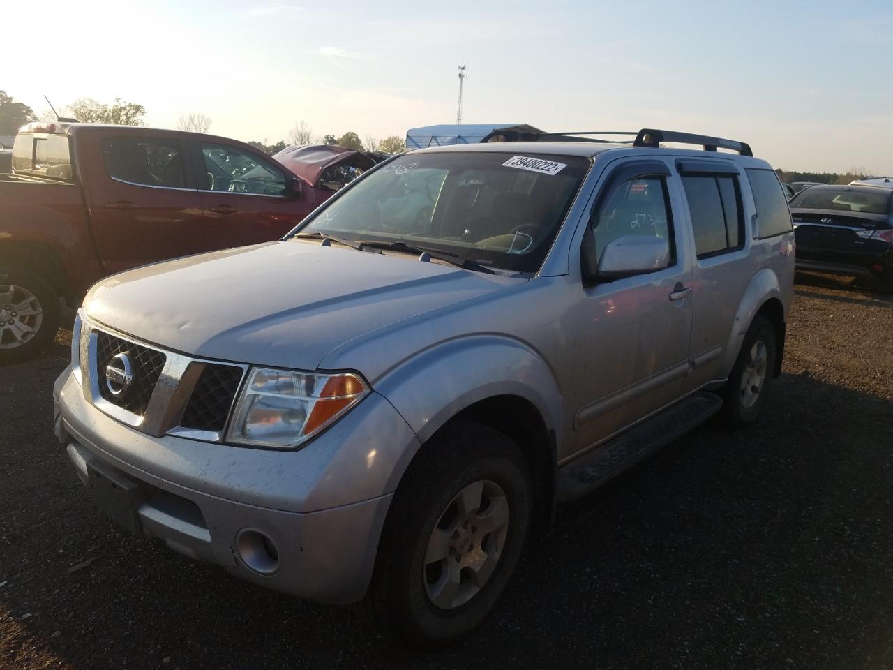 Photo 2 from auction – 2006 NISSAN PATHFINDER with VIN 5N1AR18U56C685350