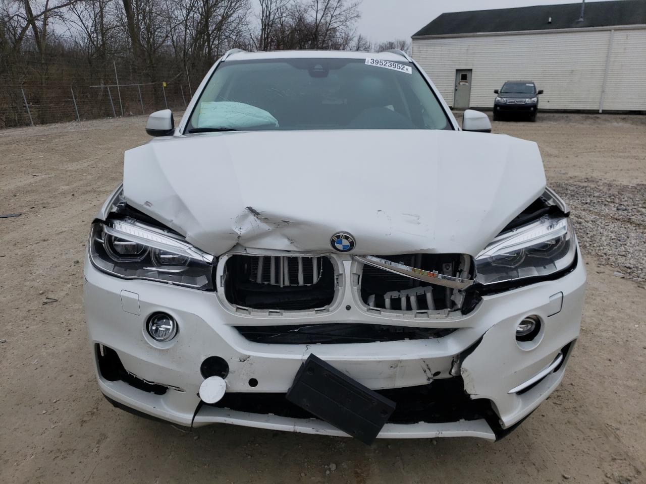 Photo 9 from auction – 2016 BMW X5 with VIN 5UXKR0C54G0P31819