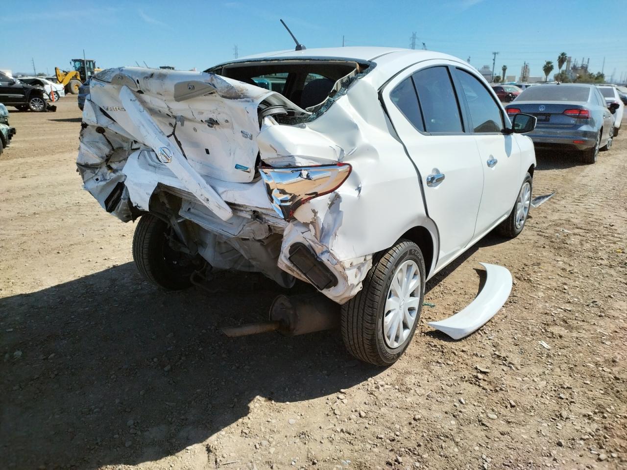 Photo 9 from auction – 2016 NISSAN VERSA S with VIN 3N1CN7APXGL810688