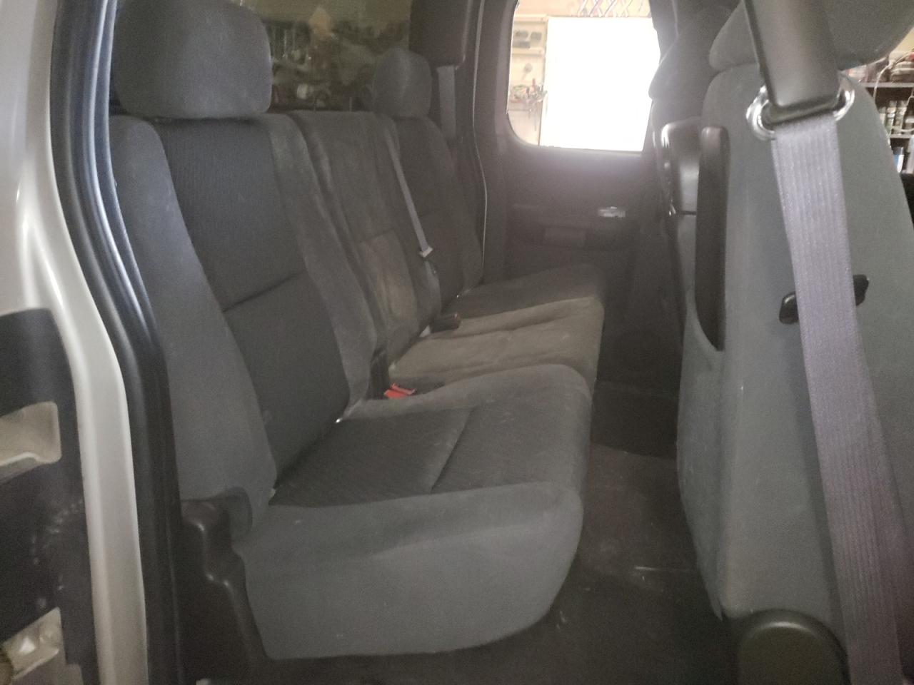 Photo 6 from auction – 2009 GMC SIERRA K25 with VIN 1GTHK59KX9E107376