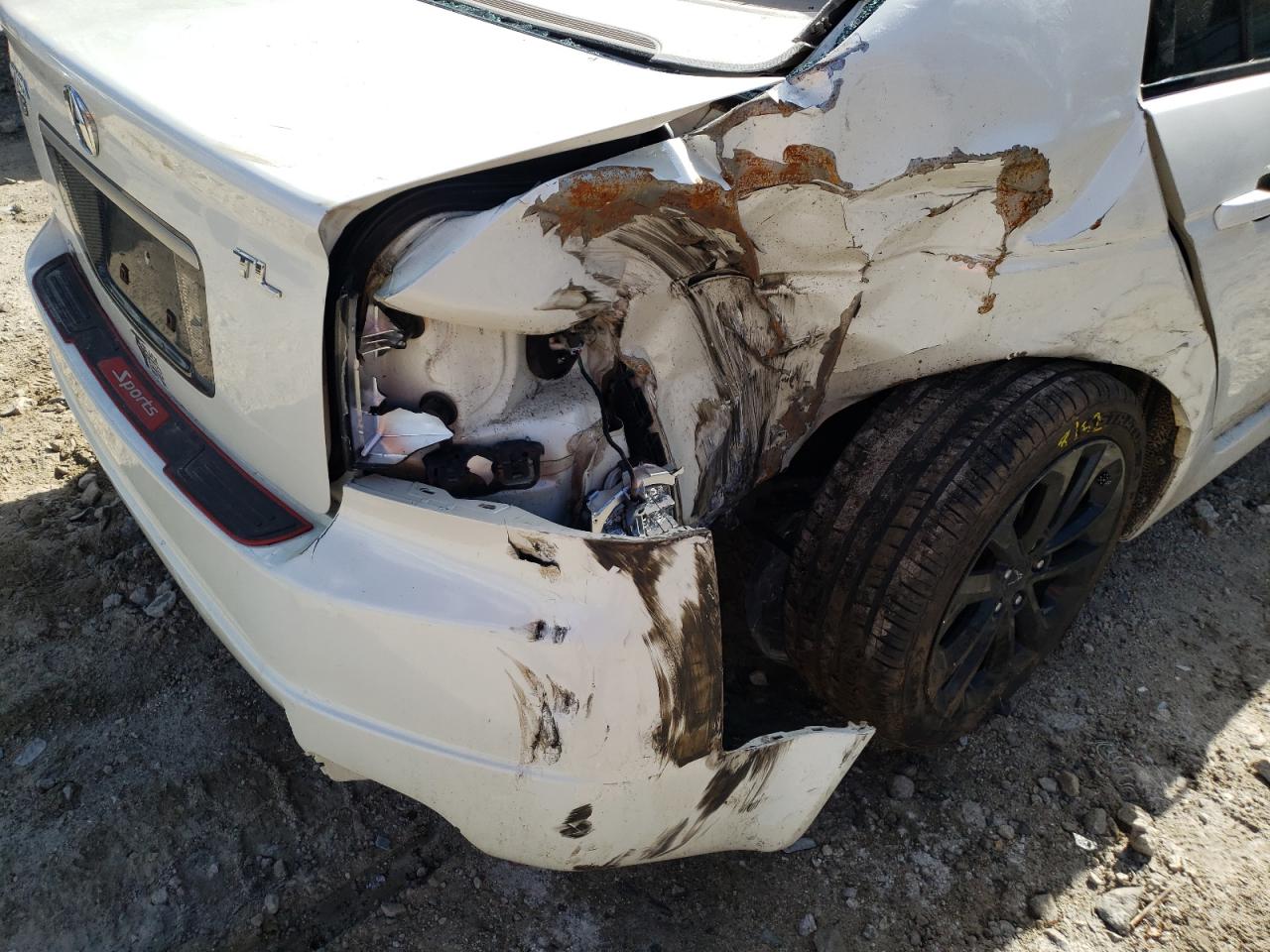 Photo 9 from auction – 2008 ACURA TL with VIN 19UUA662X8A044623