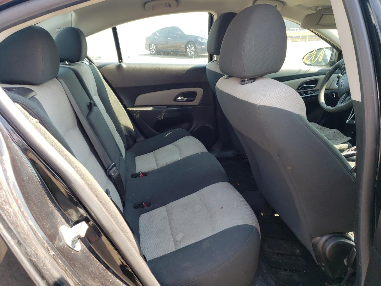 Photo 6 from auction – 2012 CHEVROLET CRUZE LS with VIN 1G1PD5SH1C7130358