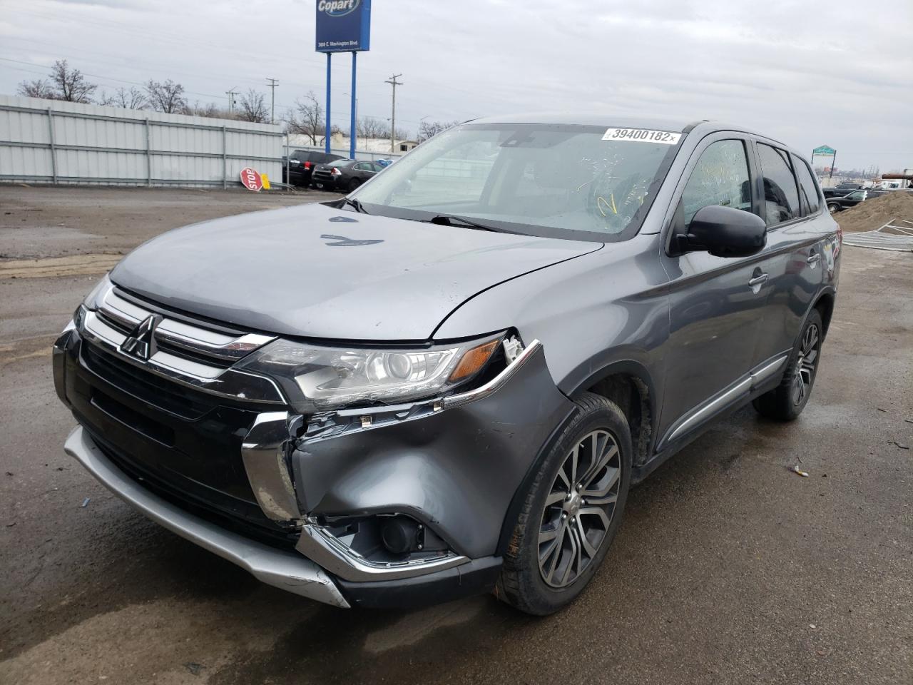 Photo 2 from auction – 2016 MITSUBISHI OUTLANDER with VIN JA4AD2A31GZ038298