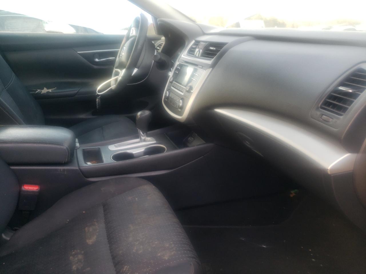 Photo 5 from auction – 2017 NISSAN ALTIMA 2.5 with VIN 1N4AL3AP1HC161000