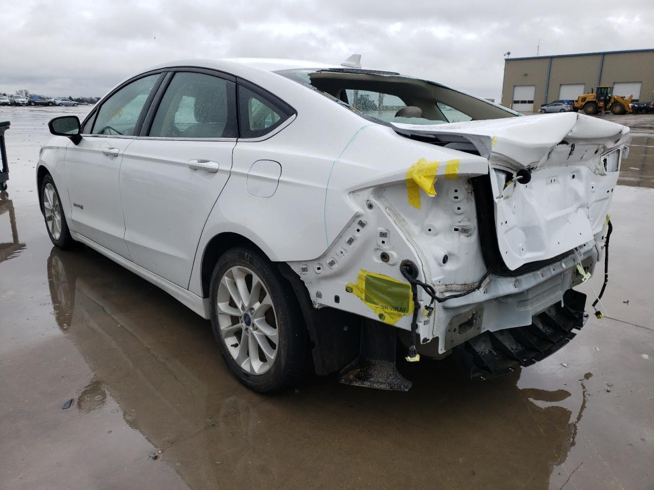 Photo 3 from auction – 2019 FORD FUSION SE with VIN 3FA6P0LU0KR204553