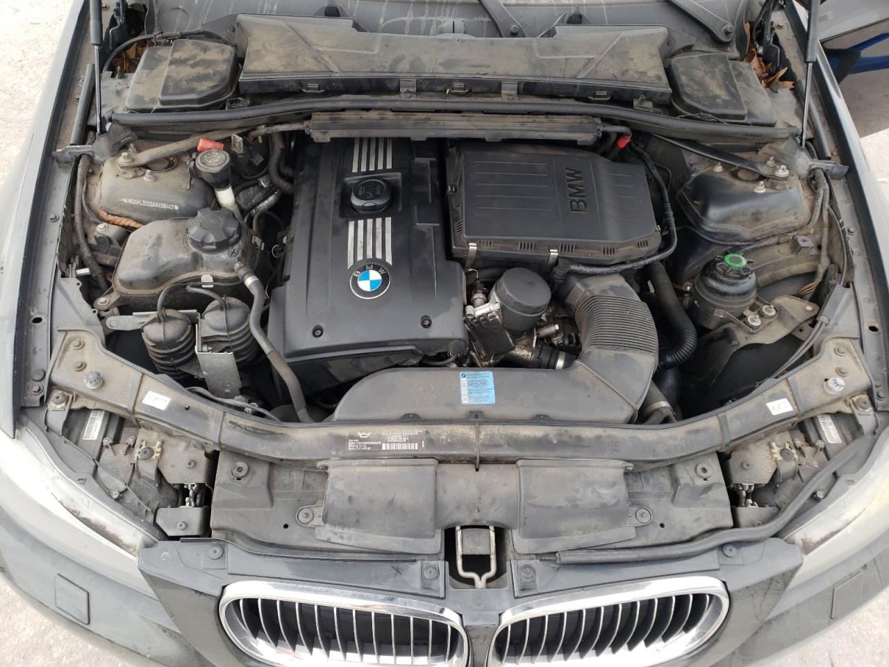 Photo 7 from auction – 2010 BMW 335 XI with VIN WBAPL3C50AA408442