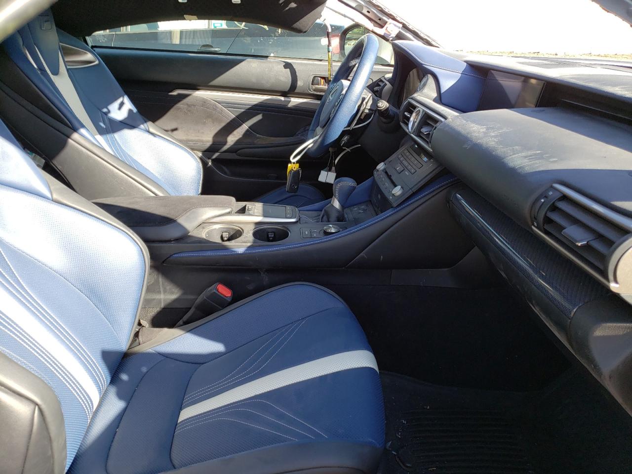 Photo 5 from auction – 2019 LEXUS RC-F with VIN JTHHP5BC5K5006965