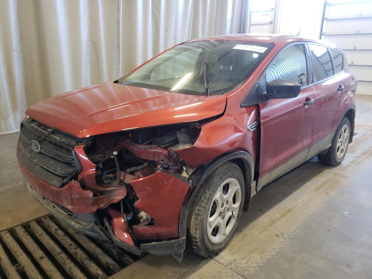 Photo 2 from auction – 2019 FORD ESCAPE S with VIN 1FMCU0F74KUB17142
