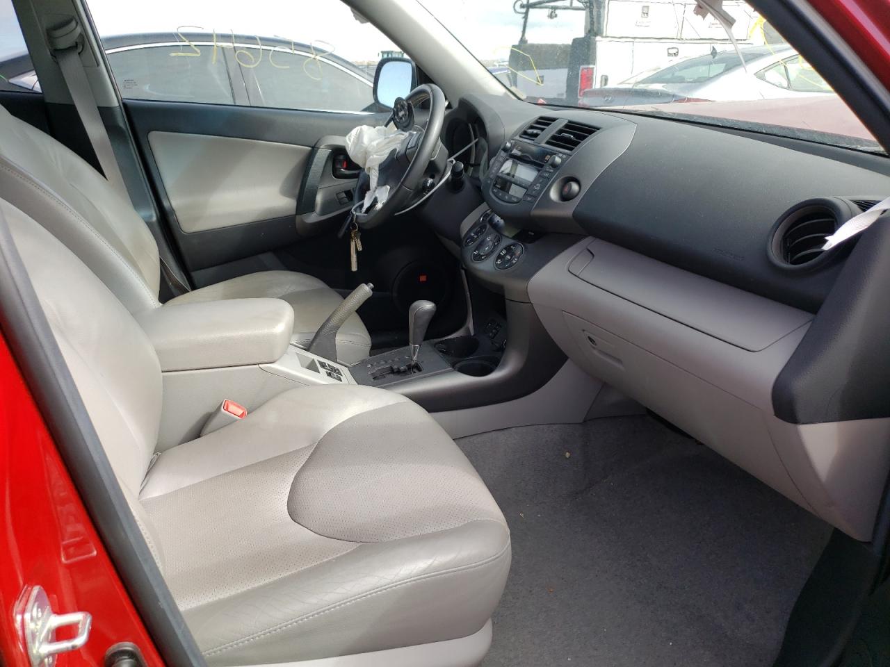 Photo 5 from auction – 2009 TOYOTA RAV4 LIMIT with VIN 2T3BK31V29W012948