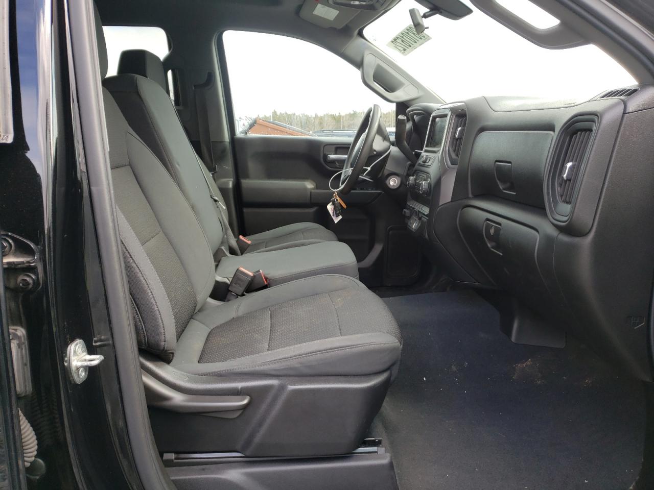 Photo 5 from auction – 2019 CHEVROLET SILVERADO with VIN 1GCRYCEF0KZ250898