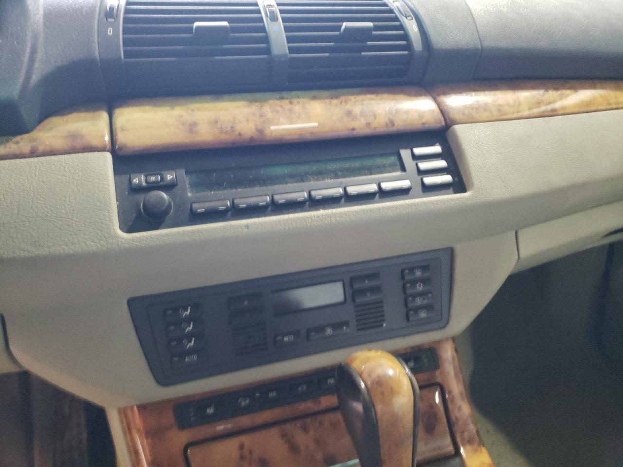 Photo 9 from auction – 2001 BMW X5 3.0I with VIN WBAFA535X1LP23377