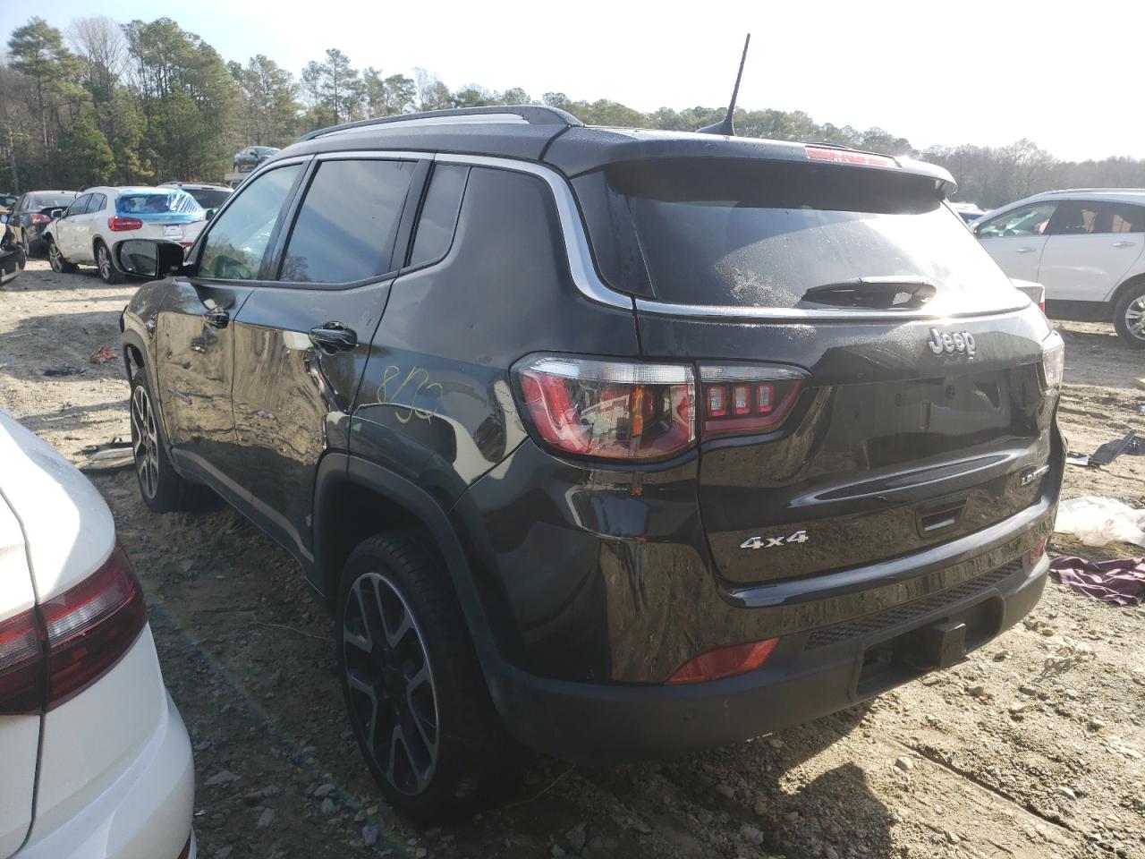 Photo 3 from auction – 2018 JEEP COMPASS LI with VIN 3C4NJDCB1JT100541