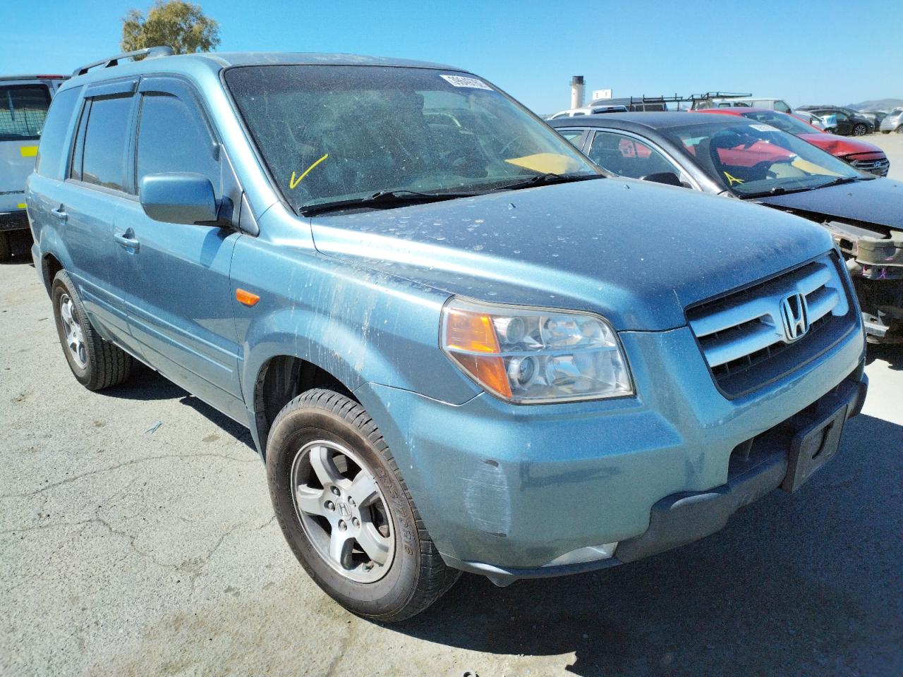 HONDA PILOT EXL 2007 with VIN 5FNYF28517B031900 - Photo from auction