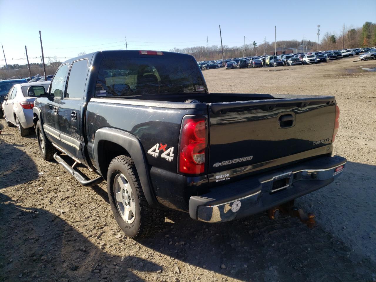 Photo 3 from auction – 2005 CHEVROLET SILVERADO with VIN 2GCEK13T451132721