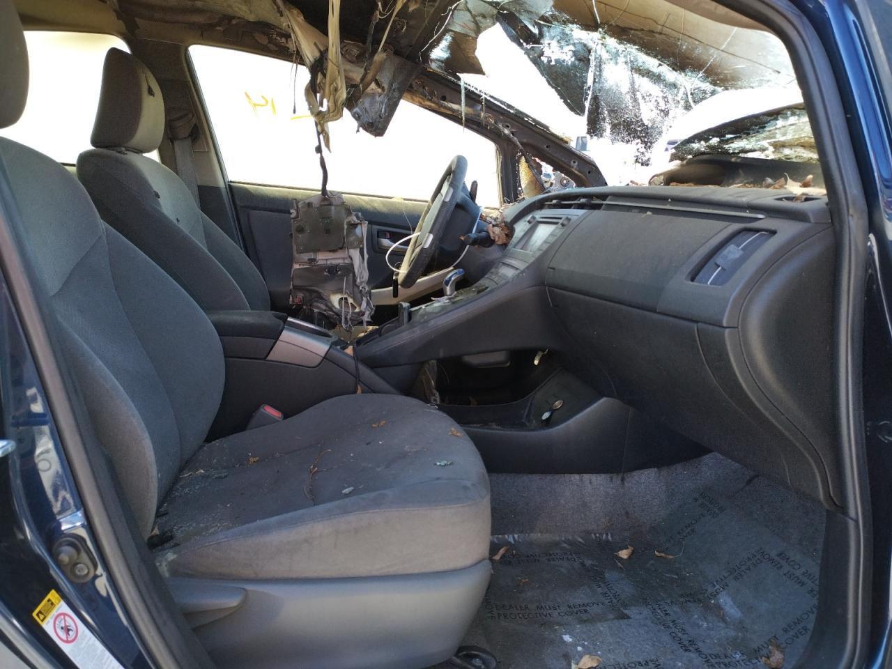 Photo 5 from auction – 2014 TOYOTA PRIUS with VIN JTDKN3DU6E0393986