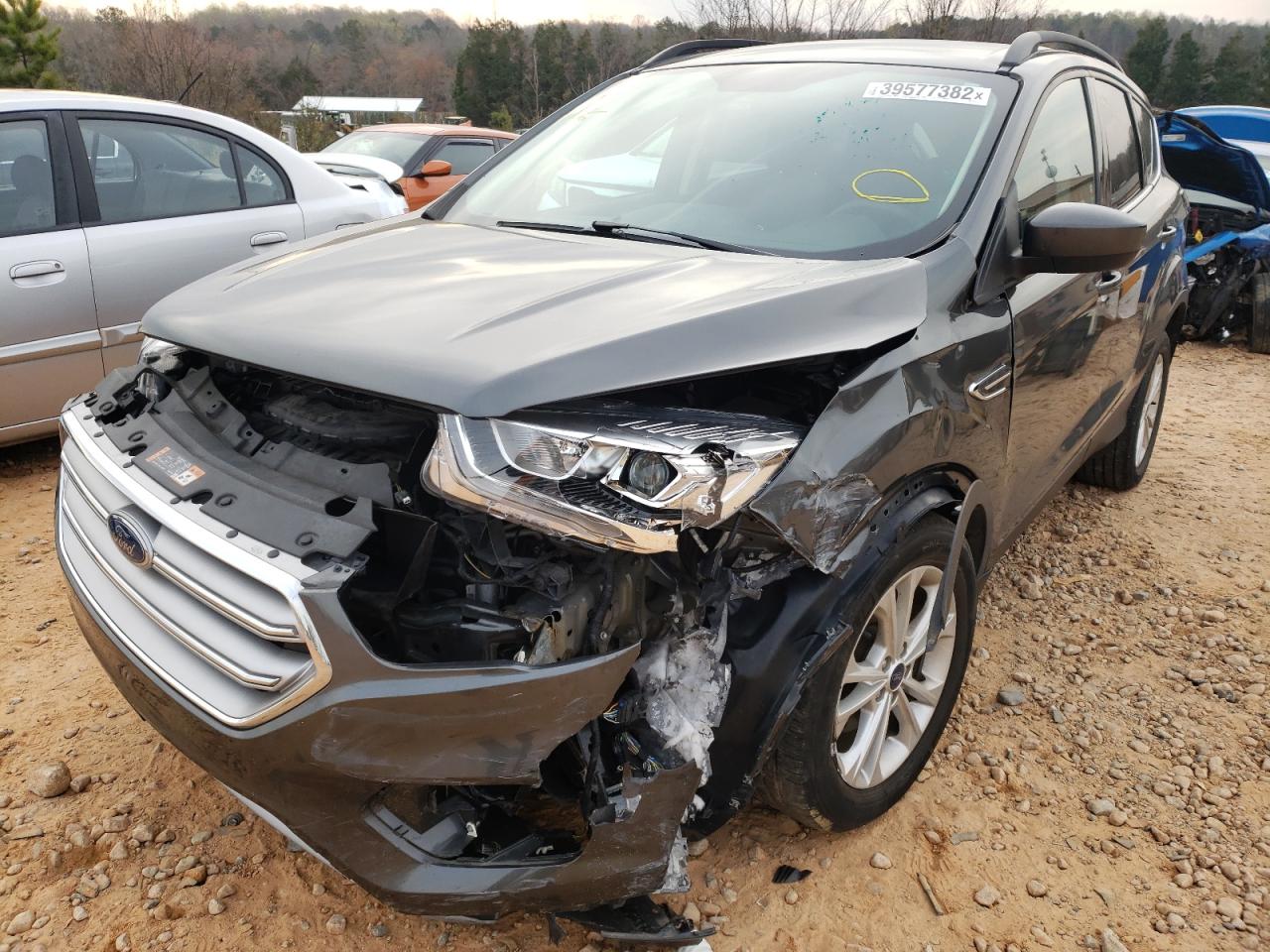 Photo 2 from auction – 2017 FORD ESCAPE SE with VIN 1FMCU0GD9HUB01273
