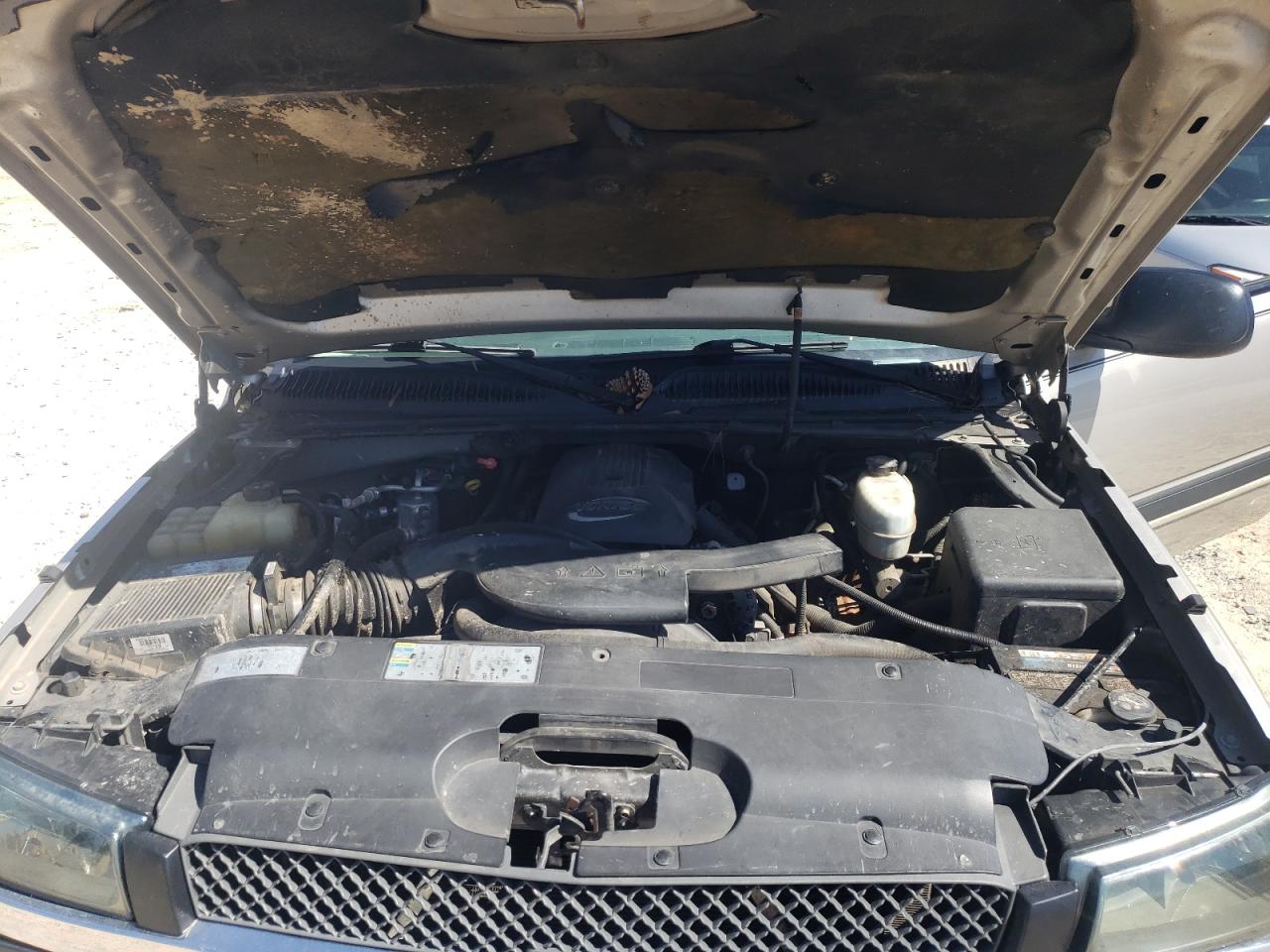 Photo 7 from auction – 2004 CHEVROLET AVALANCHE with VIN 3GNEC12T74G337140