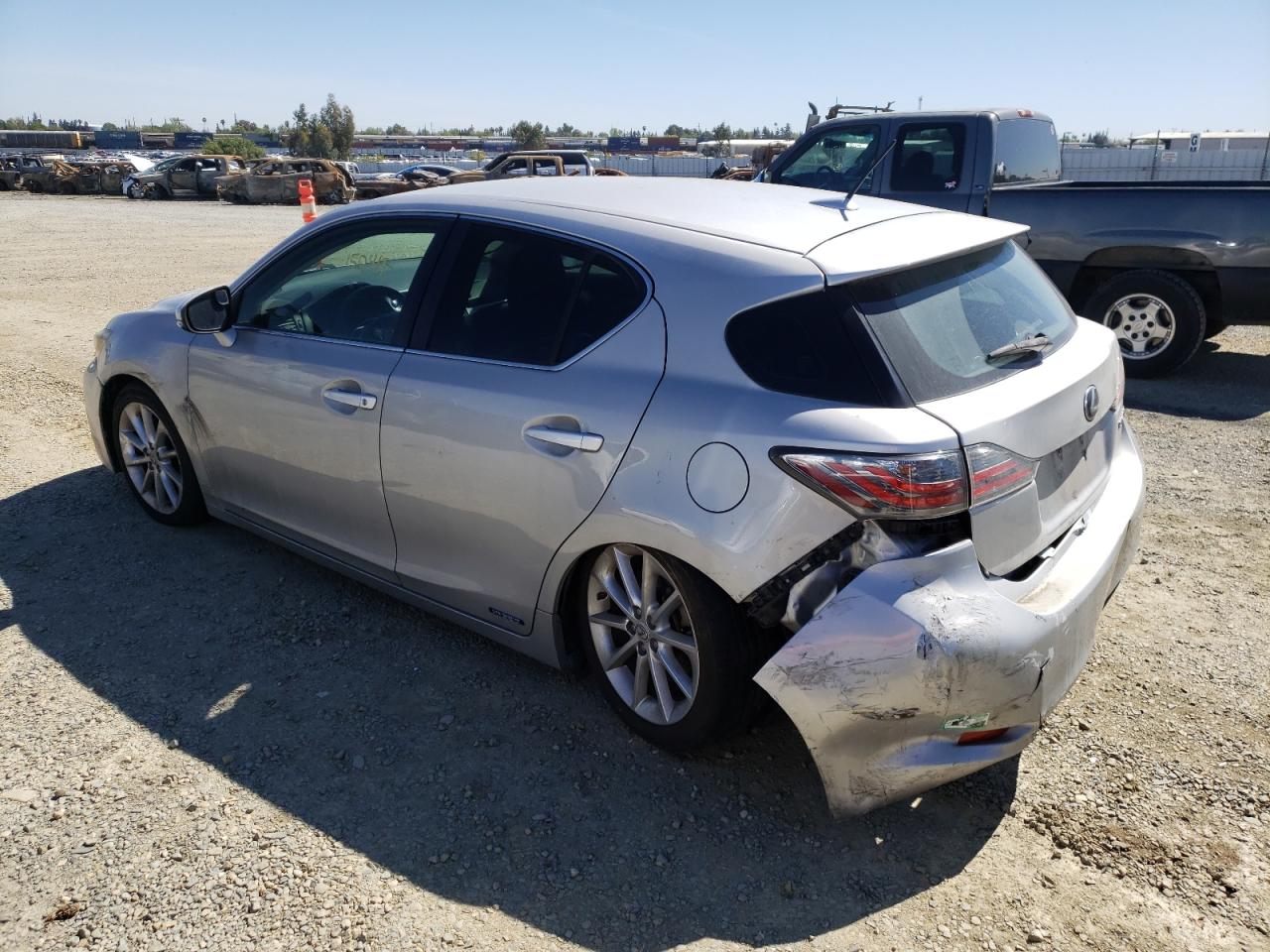 Photo 3 from auction – 2011 LEXUS CT 200 with VIN JTHKD5BH9B2009475