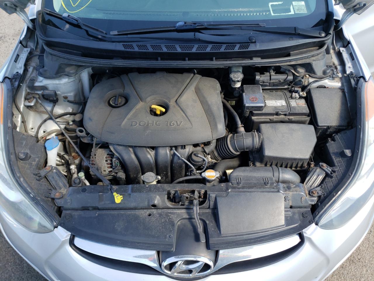 Photo 7 from auction – 2012 HYUNDAI ELANTRA GL with VIN 5NPDH4AE2CH069971