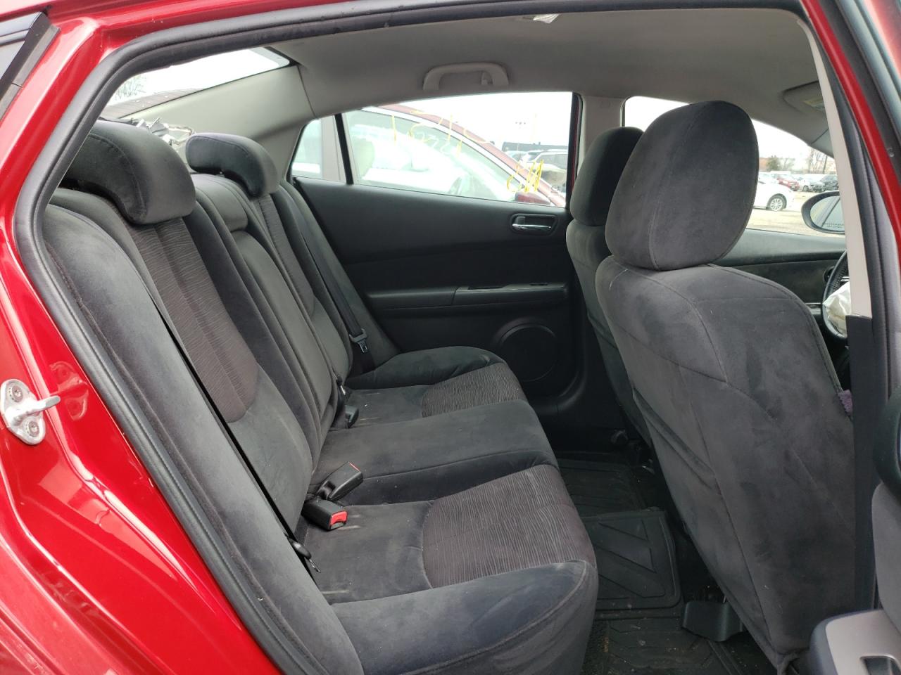 Photo 6 from auction – 2010 MAZDA 6 I with VIN 1YVHZ8CH3A5M02120