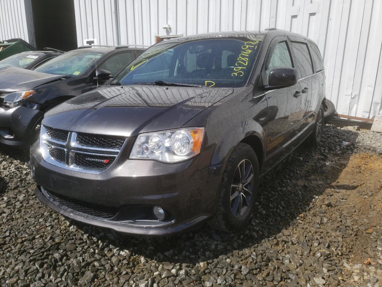Photo 2 from auction – 2017 DODGE GRAND CARA with VIN 2C4RDGCG7HR617216