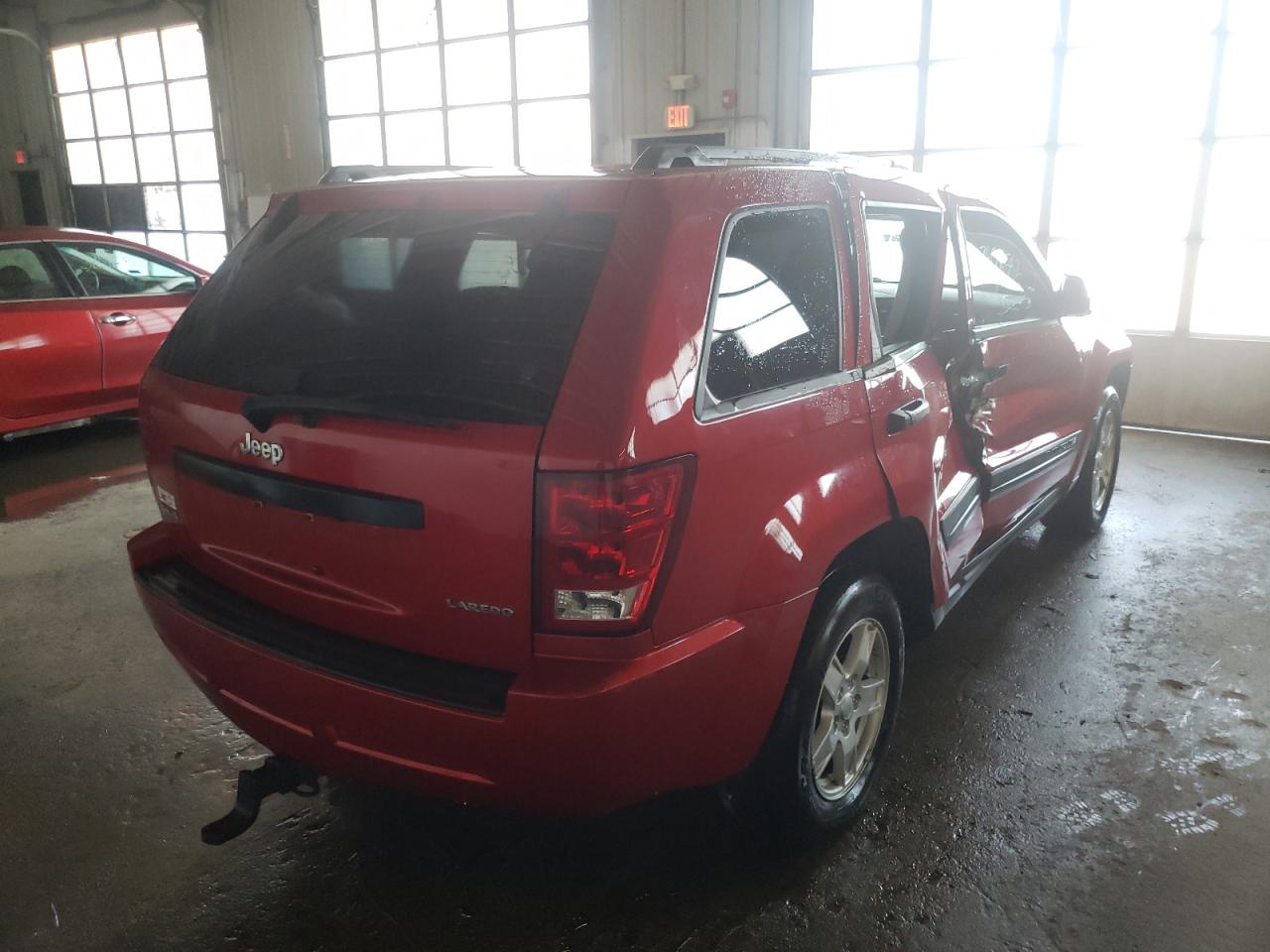 Photo 4 from auction – 2005 JEEP GRAND CHER with VIN 1J4GR48K75C560809