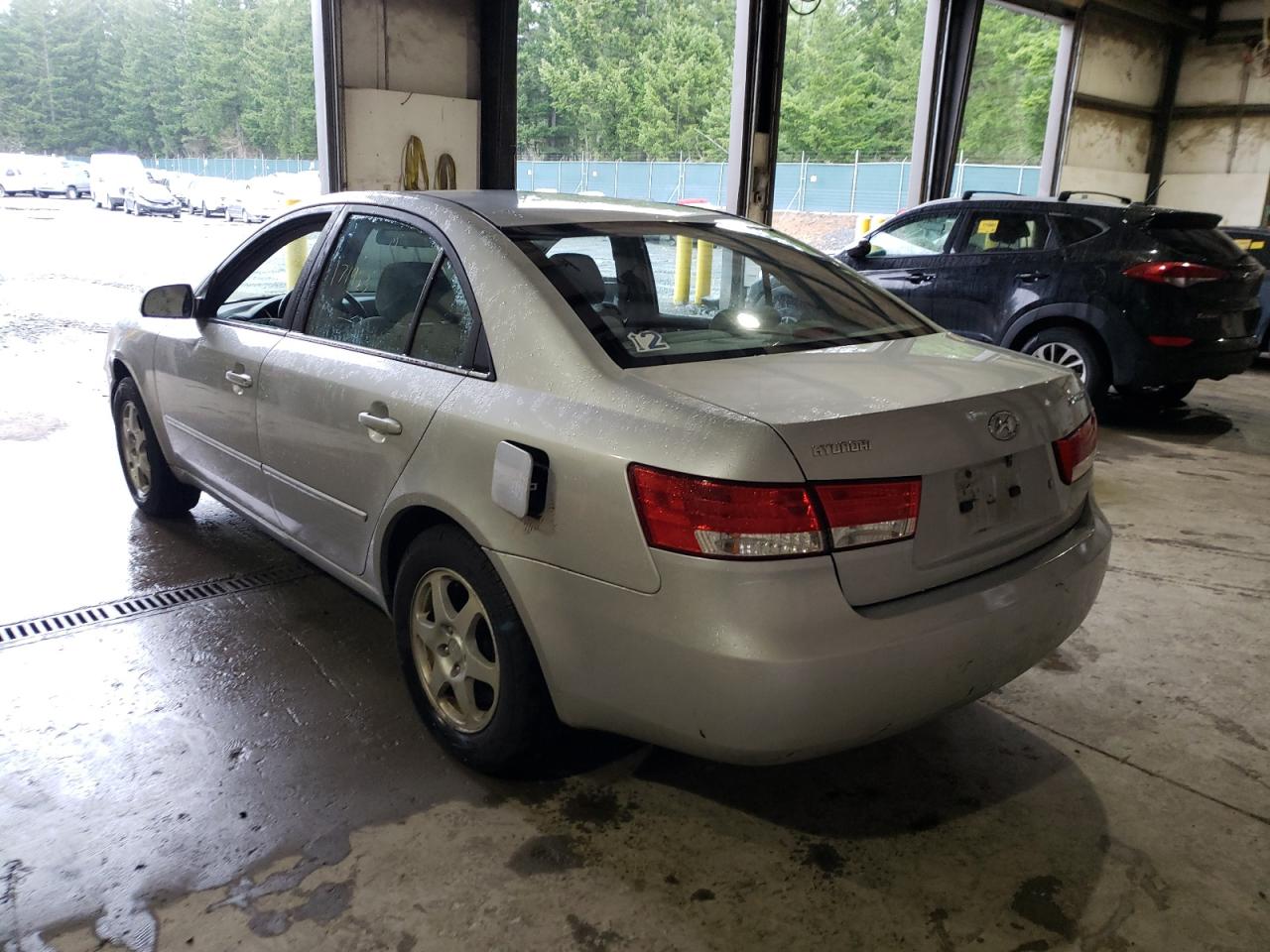 Photo 3 from auction – 2006 HYUNDAI SONATA GLS with VIN KMHEU46C36A082064