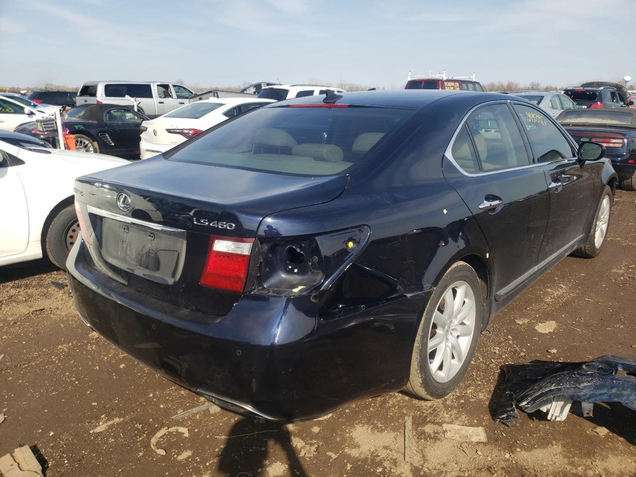 Photo 4 from auction – 2007 LEXUS LS 460 with VIN JTHBL46F675021031