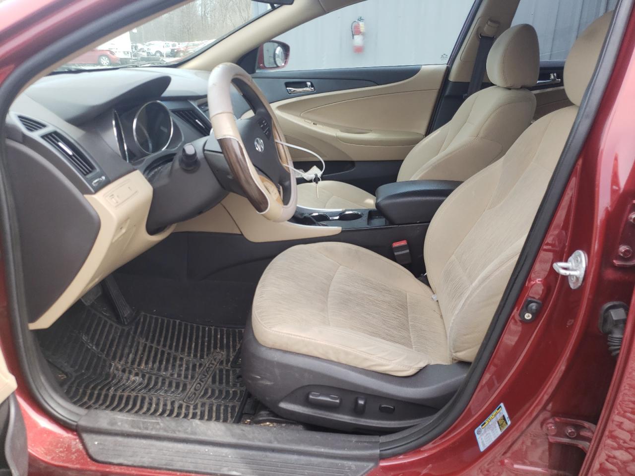 Photo 5 from auction – 2011 HYUNDAI SONATA GLS with VIN 5NPEB4AC9BH113810
