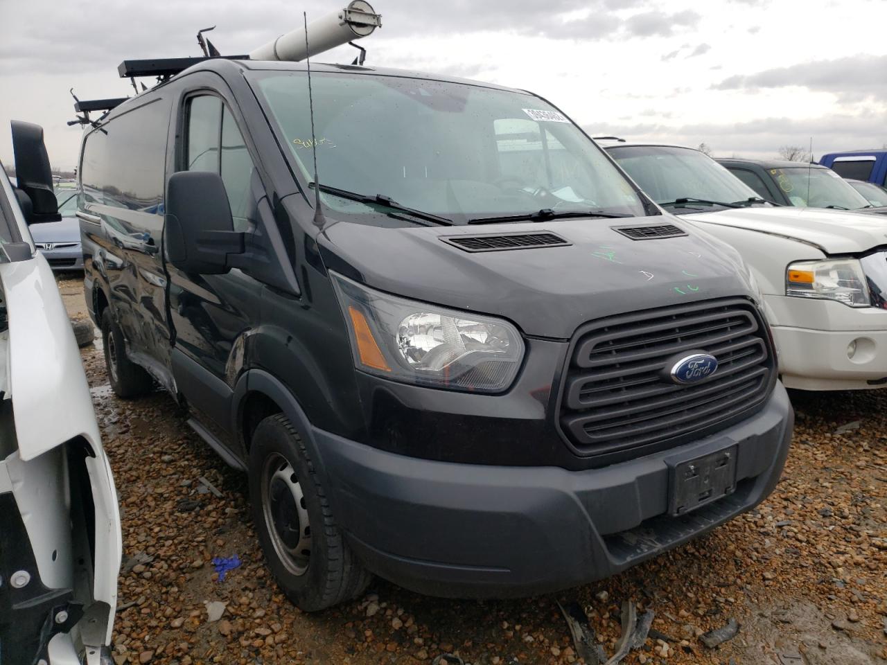 FORD TRANSIT T- 2015 with VIN 1FTYE1YM9FKB09295 - Photo from auction